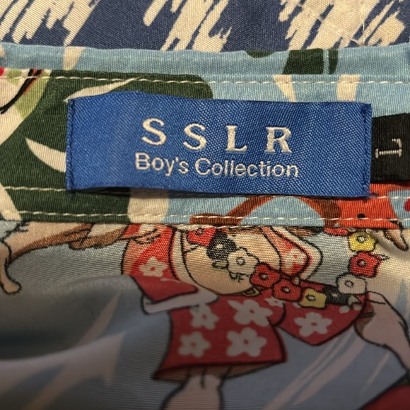 SSLR button down Christmas shirt - Picture 4 of 4
